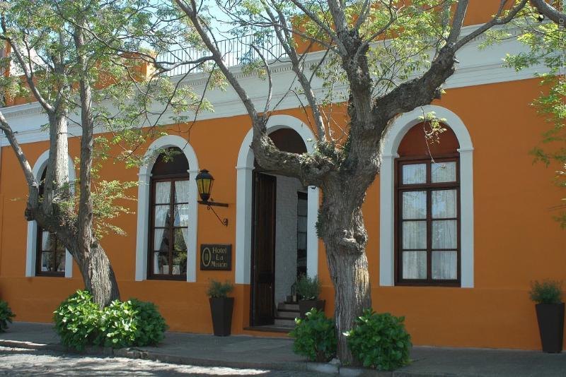 Hotel La Mision Colonia Del Sacramento Exterior foto