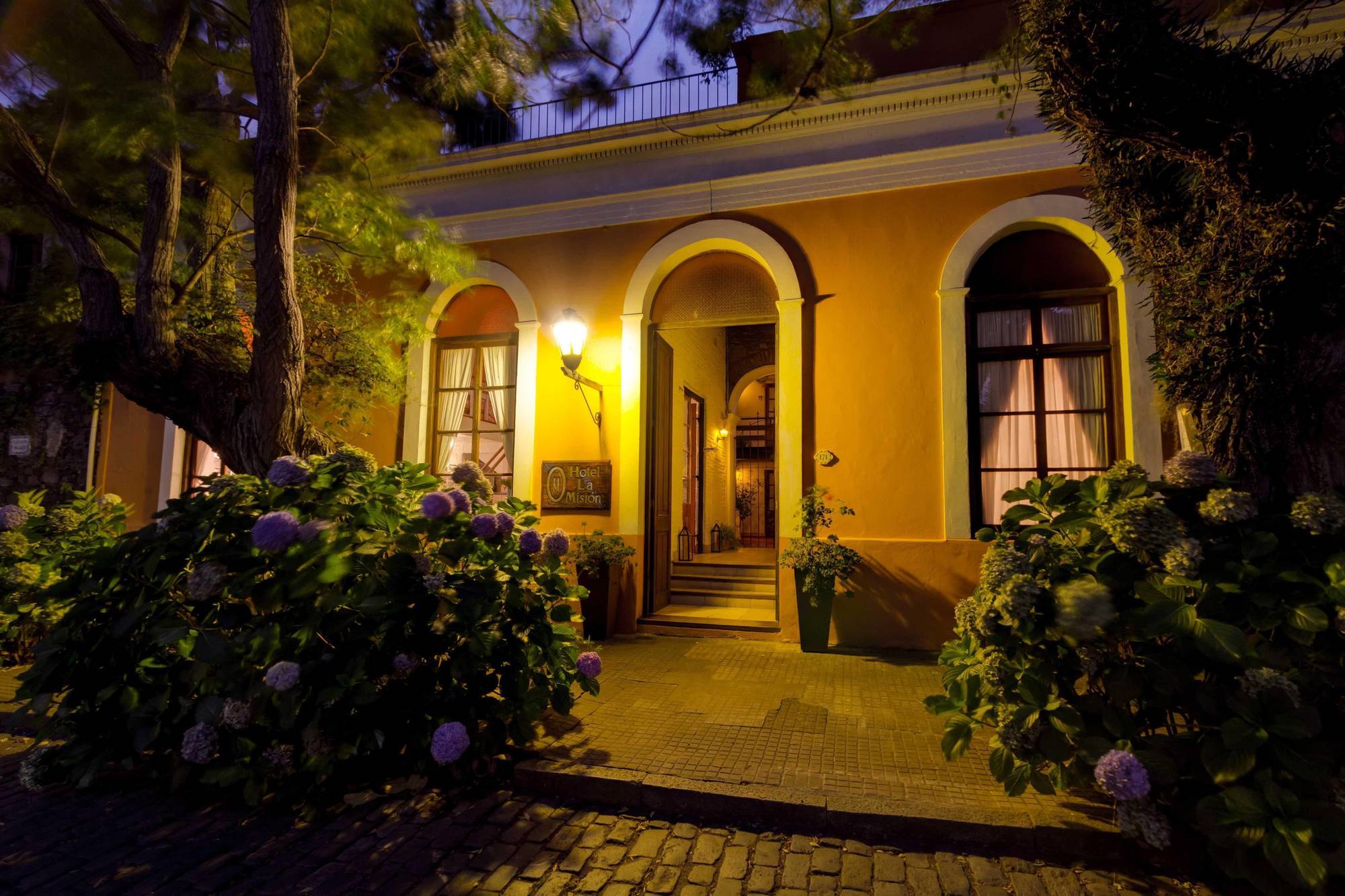 Hotel La Mision Colonia Del Sacramento Exterior foto